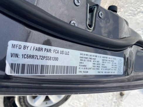 Used 2023 RAM 1500 Classic SLT image 25