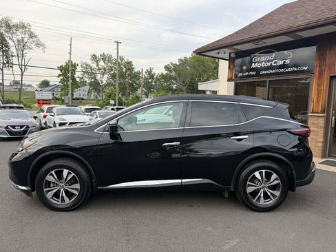 Used 2022 Nissan Murano SV w/ Cargo Package AWD/4WD image 2