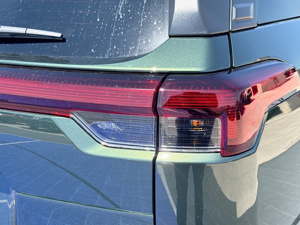 New 2026 Subaru Outback Limited AWD/4WD image 34