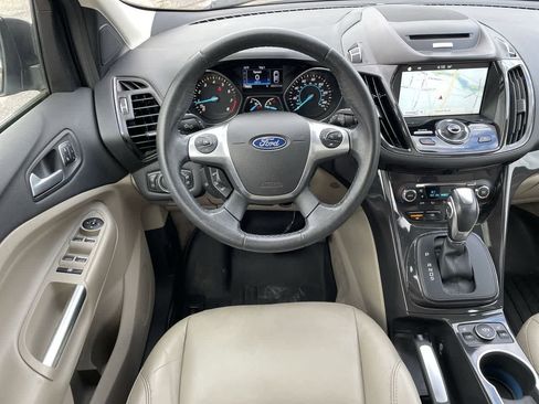 Used 2016 Ford Escape Titanium w/ Equipment Group 301A image 11