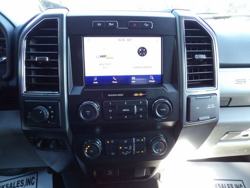 Used 2022 Ford F250 XLT w/ FX4 Off-Road Package AWD/4WD image 23