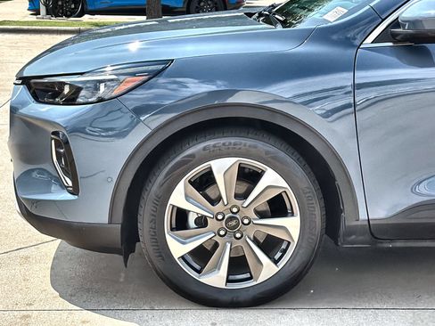 Certified 2023 Ford Escape Platinum w/ Premium Technology Package FWD image 10