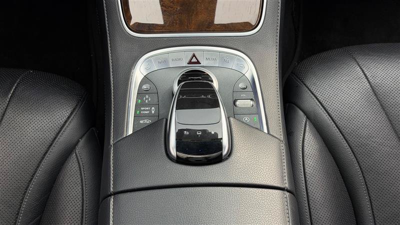 Used 2015 Mercedes-Benz S 550 4MATIC Sedan image 30