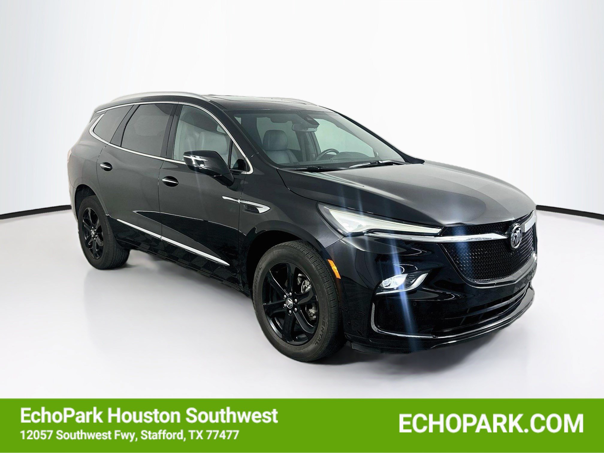 Used 2023 Buick Enclave Essence w/ Experience Buick Package FWD image 1