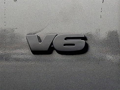 Used 2017 Toyota Tacoma SR5 w/ Tow Package image 31