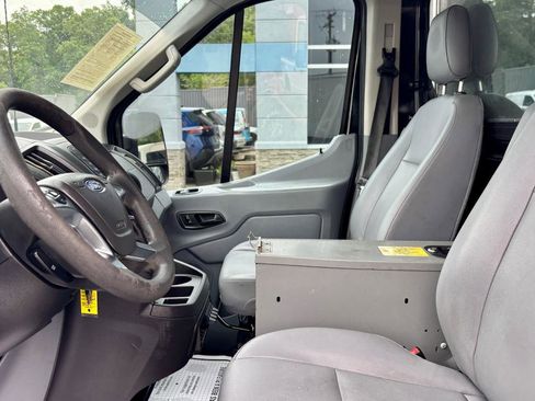 Used 2017 Ford Transit 350 178 DRW RWD image 15