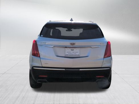 Used 2018 Cadillac XT5 Premium Luxury image 4