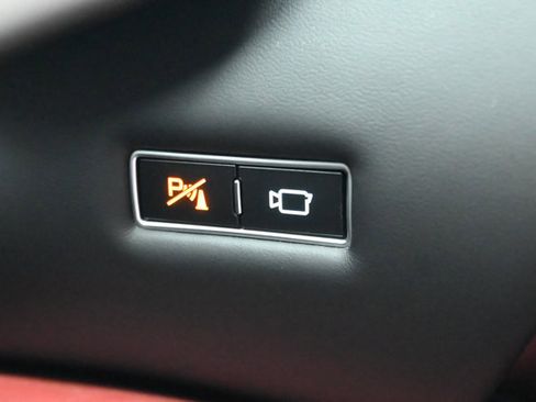 Used 2022 Ferrari Portofino M RWD image 94