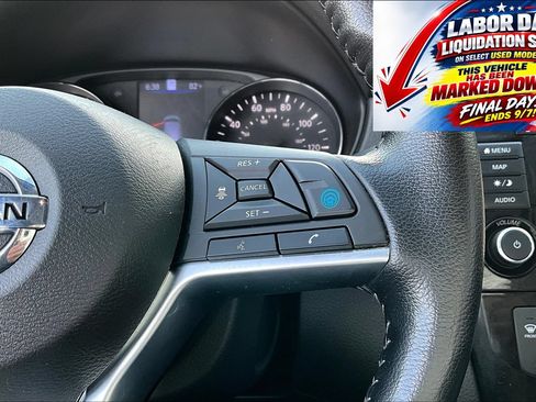 Used 2022 Nissan Rogue Sport SL AWD/4WD image 14
