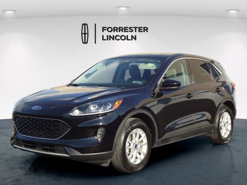 Used 2020 Ford Escape SE image 7