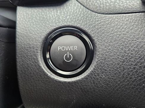 New 2026 Toyota Camry SE Nightshade image 30