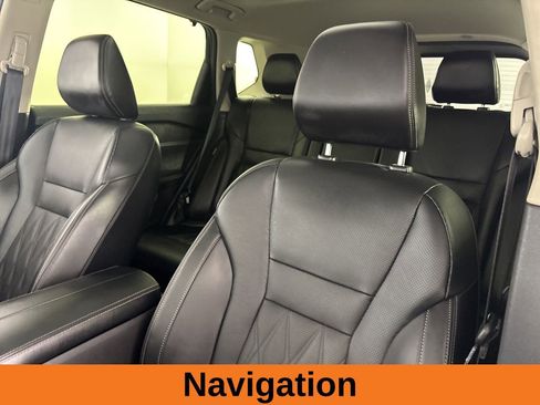 Used 2024 Nissan Rogue Platinum w/ Platinum Premium Package image 9