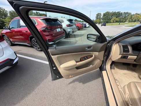 Used 2006 Honda Accord EX-L image 18