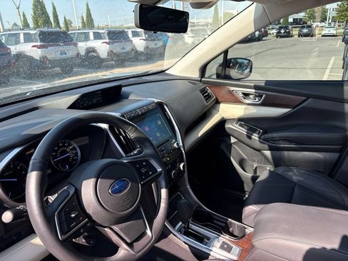Used 2022 Subaru Ascent Touring w/ Popular Package #2A AWD/4WD image 4