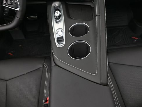 Used 2026 Chevrolet Corvette Stingray Preferred Conv w/ Z51 Performance Package RWD image 7