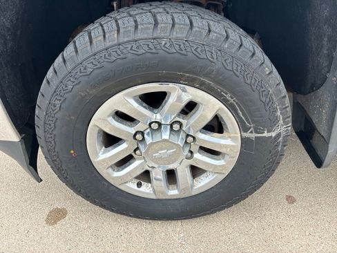 Used 2019 Chevrolet Silverado 3500 LTZ w/ Duramax Plus Package AWD/4WD image 11