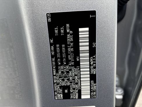 Used 2025 Toyota Grand Highlander FWD image 31