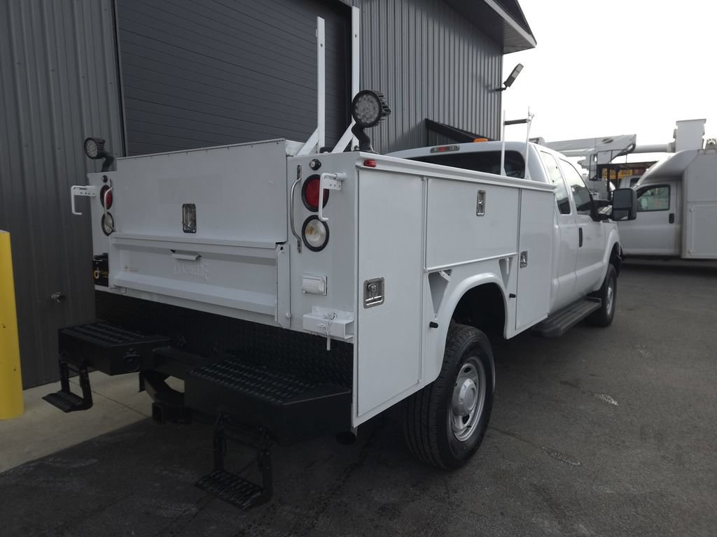 Used 2015 Ford F250 XL w/ Snow Plow Prep Package AWD/4WD image 7