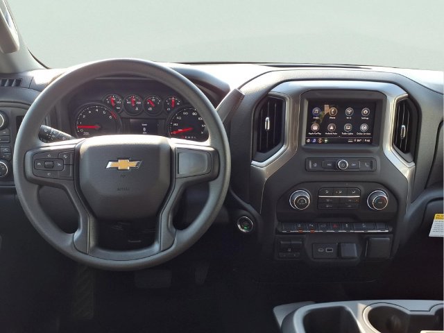New 2026 Chevrolet Silverado 2500 Custom w/ Custom Value Package AWD/4WD image 4
