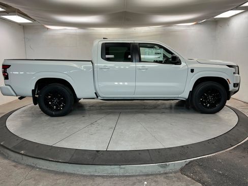 New 2026 Nissan Frontier SV w/ Tow Package image 6