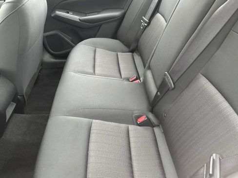 Used 2025 Nissan Altima 2.5 S image 8