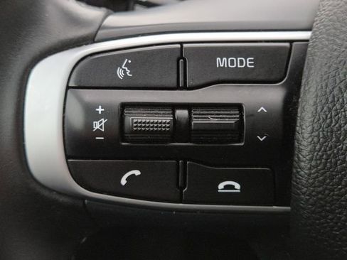 Used 2023 Kia K5 GT-Line image 12