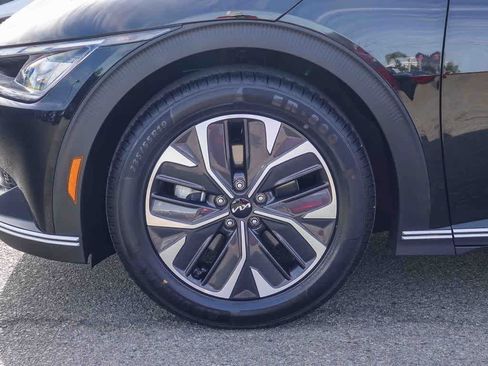 Used 2024 Kia EV6 Light image 10