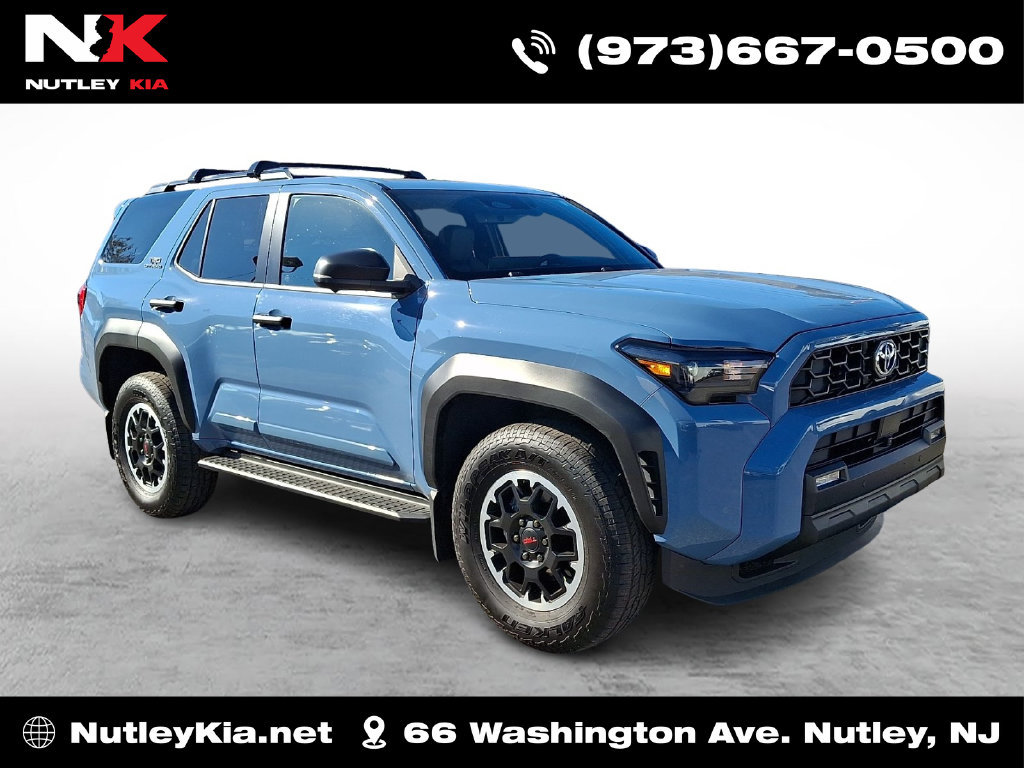 Used 2025 Toyota 4Runner TRD Off-Road Premium AWD/4WD image 1