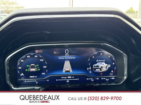 Used 2024 Chevrolet Silverado 1500 LT Trail Boss w/ Convenience Package II image 23