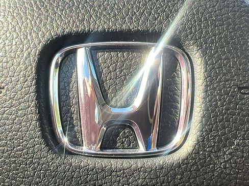 Used 2025 Honda Accord SE image 31