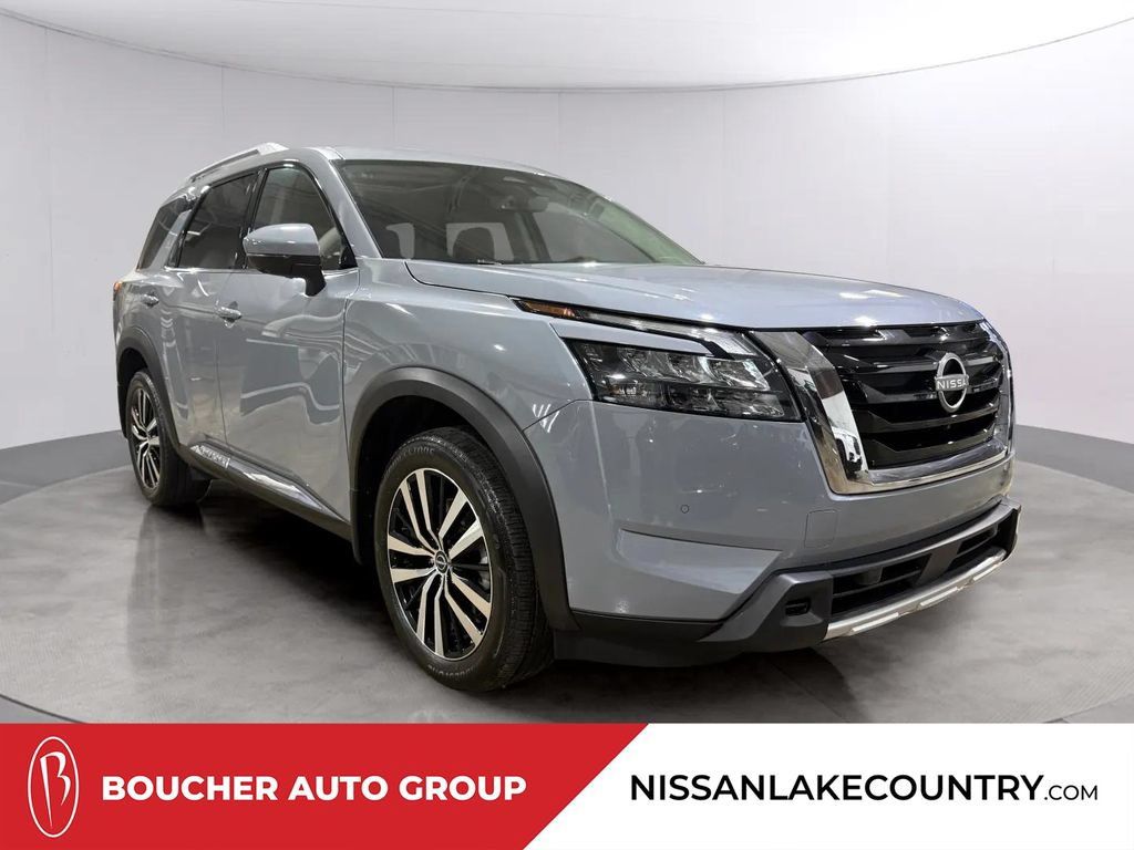 Used 2025 Nissan Pathfinder Platinum w/ Cargo Package AWD/4WD image 1