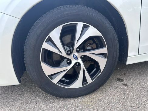 Used 2022 Subaru Legacy Premium AWD/4WD image 18