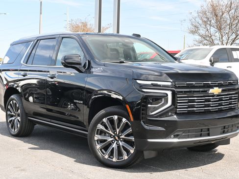 New 2026 Chevrolet Tahoe High Country RWD image 2