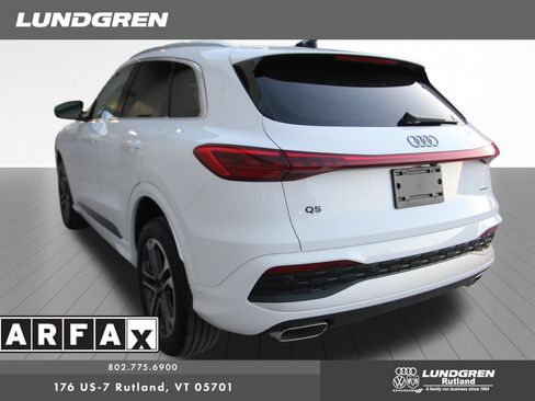Certified 2025 Audi Q5 Premium w/ Convenience Package AWD/4WD image 21