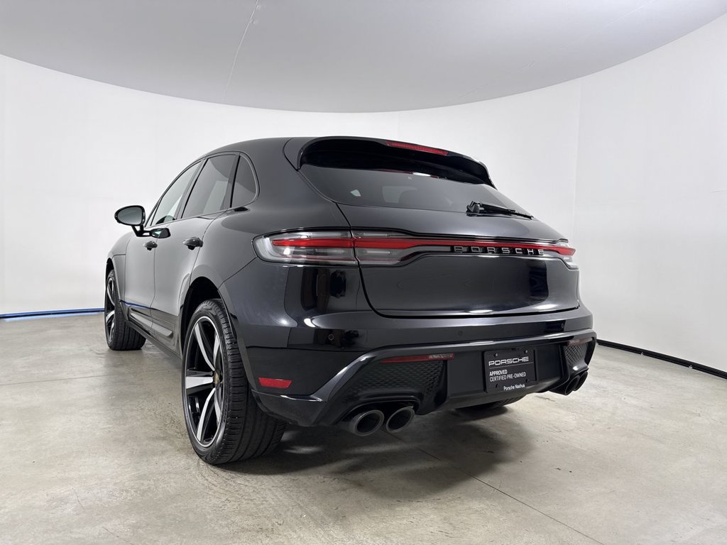 Certified 2023 Porsche Macan AWD/4WD image 19
