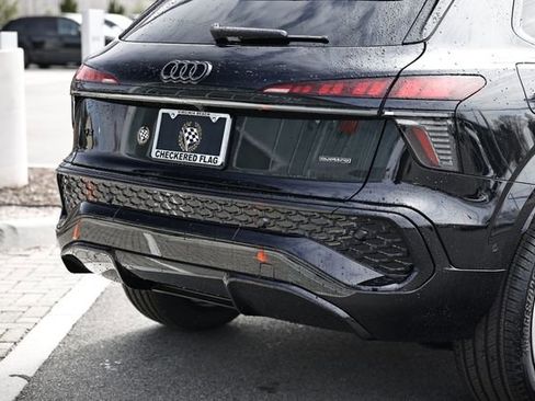 New 2026 Audi Q3 quattro 2.0T image 11