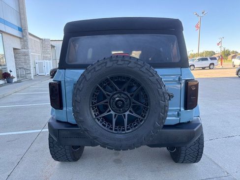 Used 2022 Ford Bronco 4-Door AWD/4WD image 4