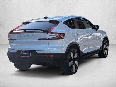 Certified 2023 Volvo C40 P8 Recharge Ultimate image 5