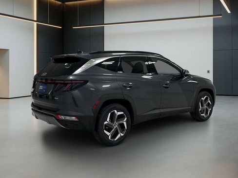 Certified 2023 Hyundai Tucson Limited AWD/4WD image 7