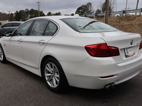 Used 2015 BMW 528i Sedan image 2