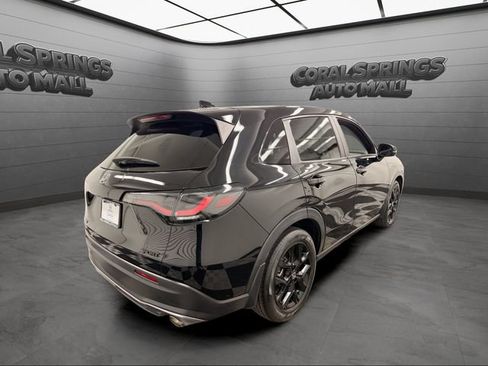 Certified 2023 Honda HR-V Sport image 5