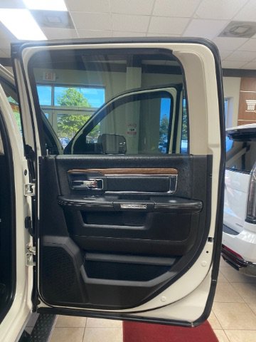 Used 2018 RAM 2500 Laramie w/ Convenience Group AWD/4WD image 12