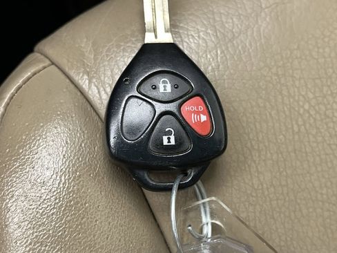 Used 2012 Toyota 4Runner SR5 w/ Premium Pkg AWD/4WD image 25