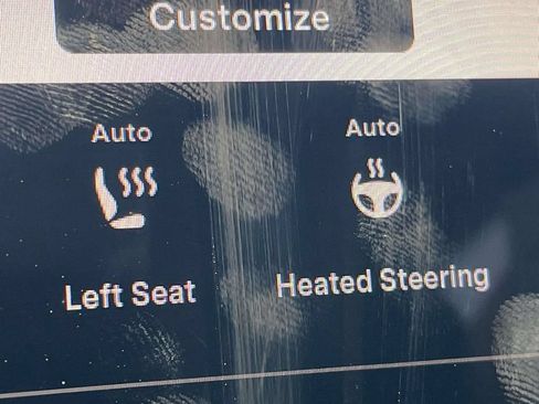 Used 2021 Tesla Model Y Long Range AWD/4WD image 33