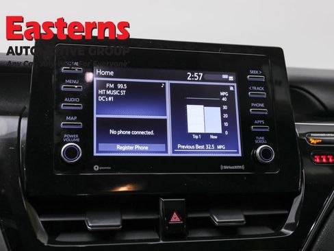 Used 2024 Toyota Camry SE FWD image 19