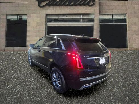 Certified 2023 Cadillac XT5 Premium Luxury AWD/4WD image 3