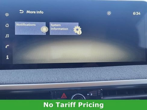 Used 2025 Nissan Kicks SV w/ Interior Electronics Package AWD/4WD image 16