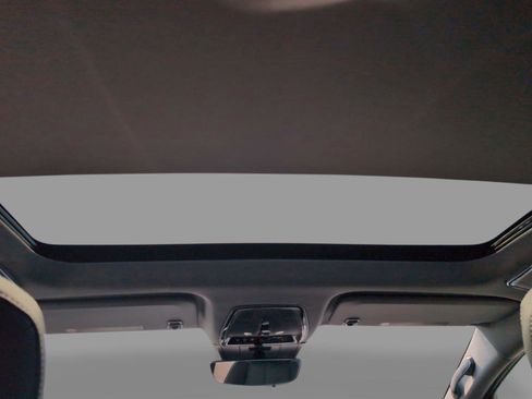 New 2025 Cadillac Optiq Luxury 1 image 26