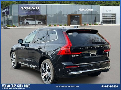Certified 2023 Volvo XC60 T8 Plus w/ Protection Package Premier image 4
