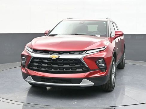 New 2026 Chevrolet Blazer LT w/ Convenience Package image 2